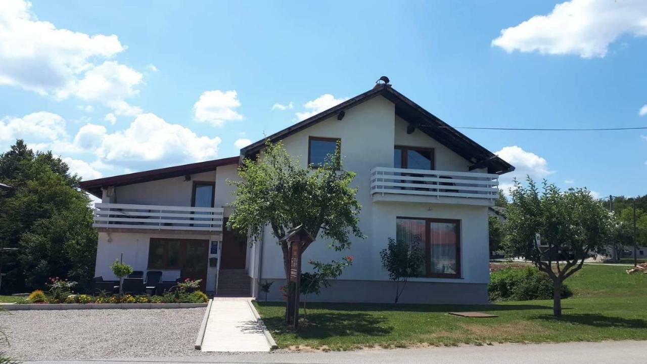 Snow Queen Rakovica Exterior foto